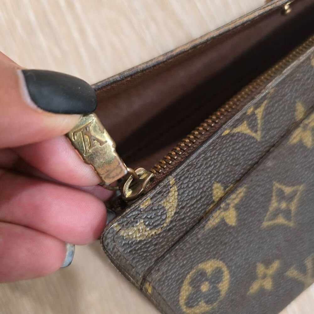 Louis Vuitton Sarah Wallet Women OS Brown Monogram Canvas Bifold Snap Closure - Picture 6 of 8
